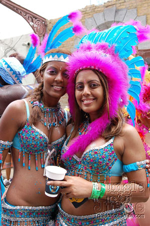tribe_tue_2007_pt1-358