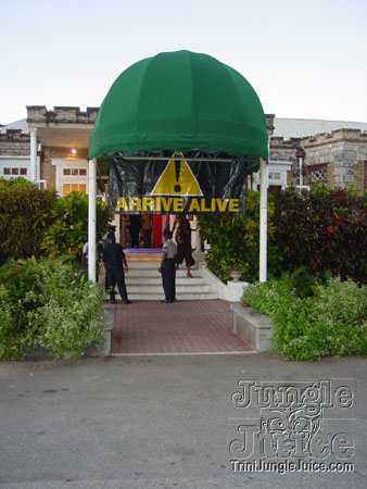 us_embassy_2007-001