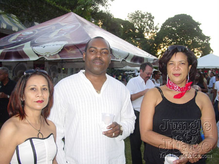 us_embassy_2007-008