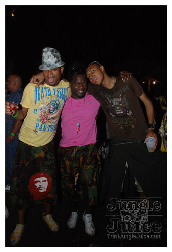 awol_2008-094
