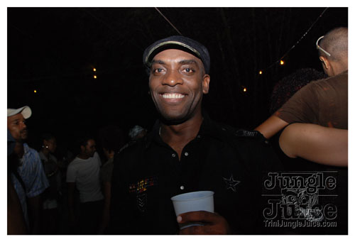 awol_2008-095