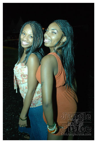beach_house_carnival_2008_pt2-238