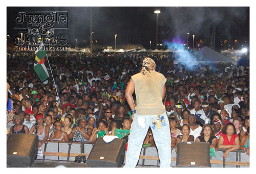 broward_carnival_2008_pt2-235