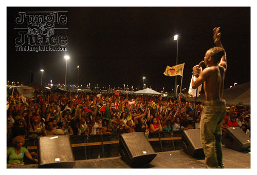 broward_carnival_2008_pt2-248