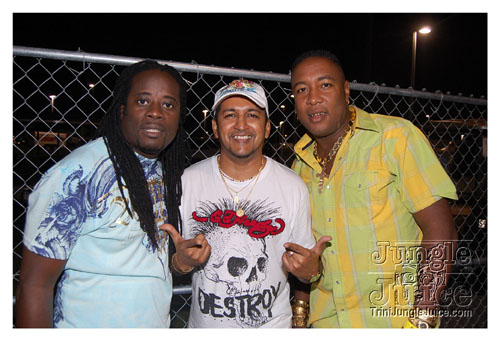 broward_carnival_2008_pt2-261