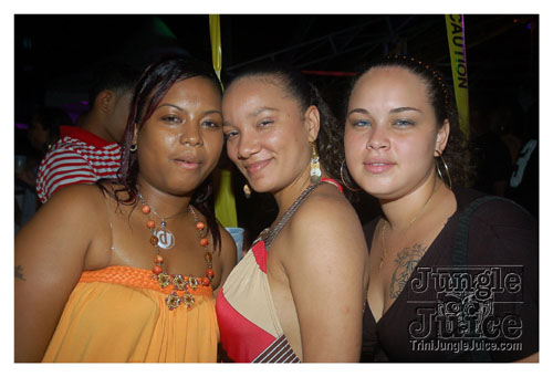 caution_2k8-015