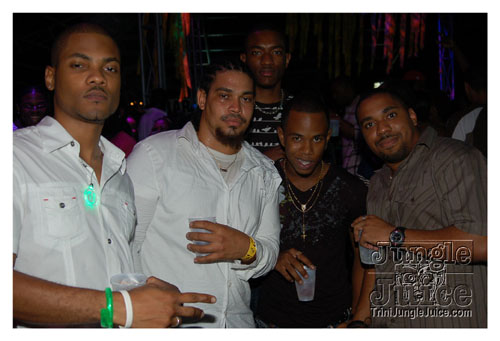 caution_2k8-043