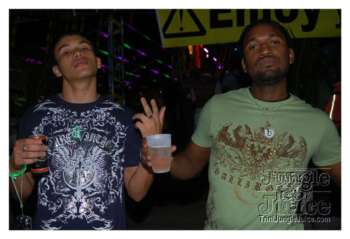 caution_2k8-067