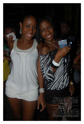 caution_2k8-071