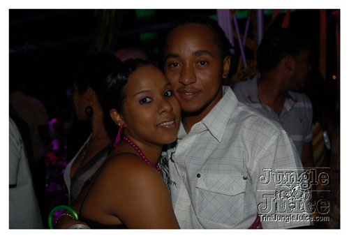 caution_2k8-077
