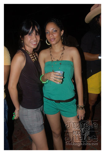 caution_2k8-079