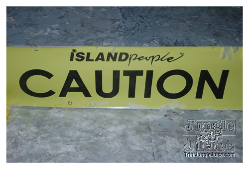 caution_2k8-100