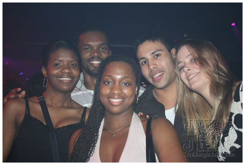 dushi_yiu_2008-020
