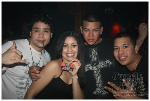 dushi_yiu_2008-031