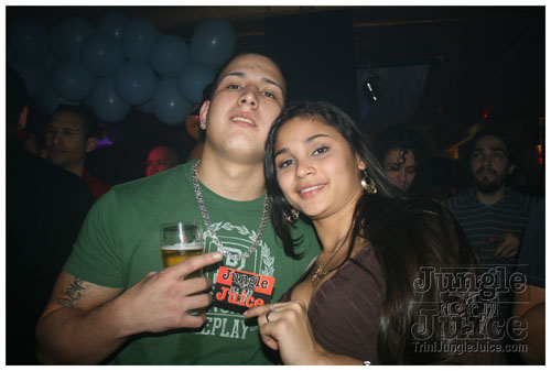 dushi_yiu_2008-042