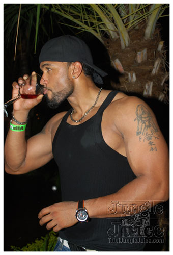 dv8_miami_2008-091