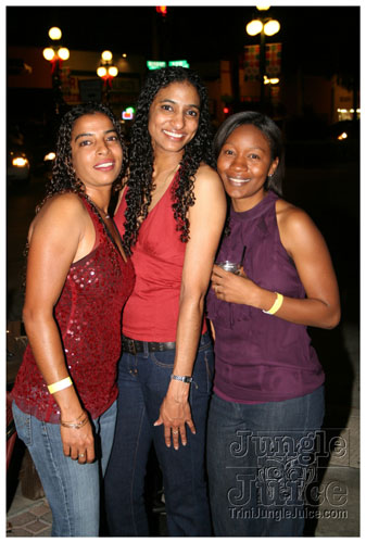 friends_dec08- 078