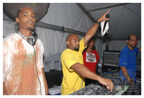 genx_jouvert_2008-024
