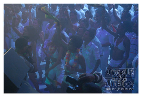 glow_trinidad-2008-119