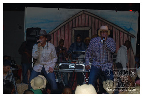 gyal_farm_08-067