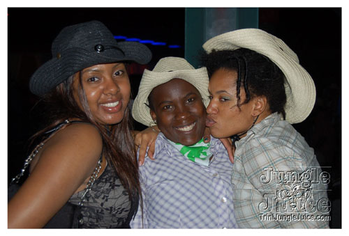 gyal_farm_08-086