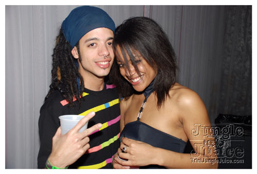 naked_2008-012