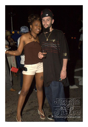 round_up_may10-028
