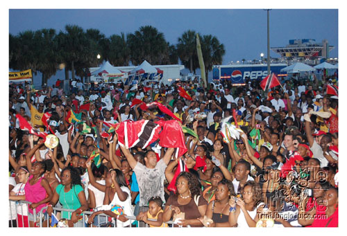tampabay_carnival_2008_sun-259