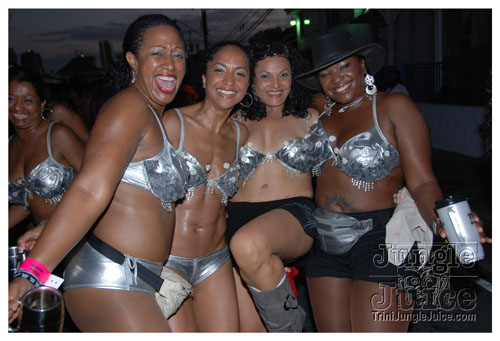 tribe_mon_2008_pt2-297