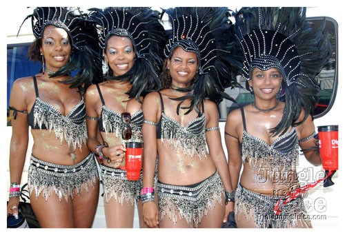 tribe_tue_2008_pt1-098