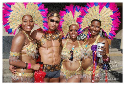 tribe_tue_2008_pt1-118