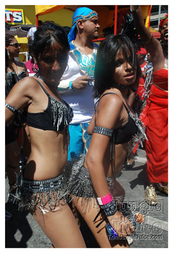 tribe_tue_2008_pt1-291