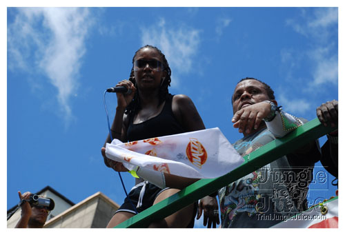tribe_tue_2008_pt1-364