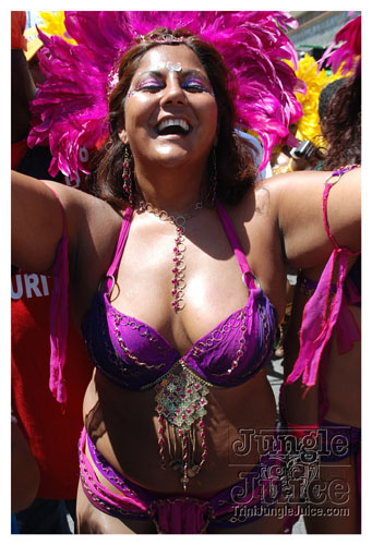 tribe_tue_2008_pt1-377