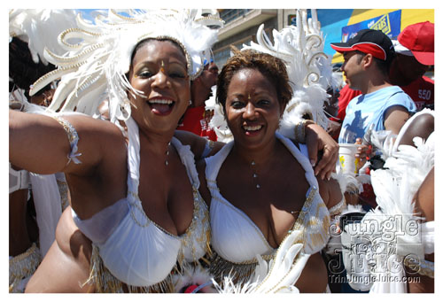 tribe_tue_2008_pt1-417