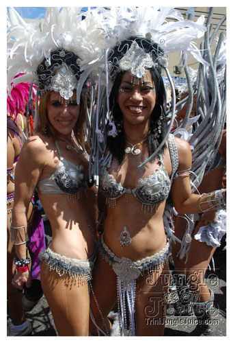 tribe_tue_2008_pt1-429