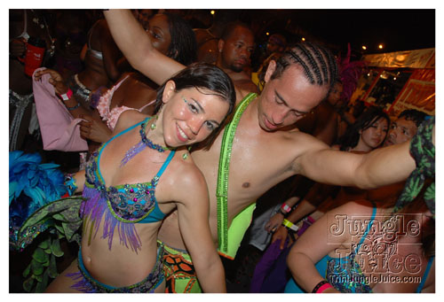 tribe_tue_2008_pt3-304