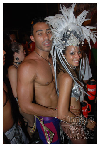 tribe_tue_2008_pt3-320