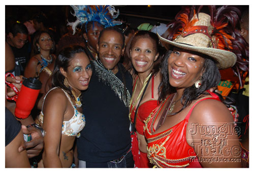 tribe_tue_2008_pt3-323