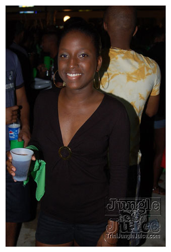 bazodee_friday_2k9-155