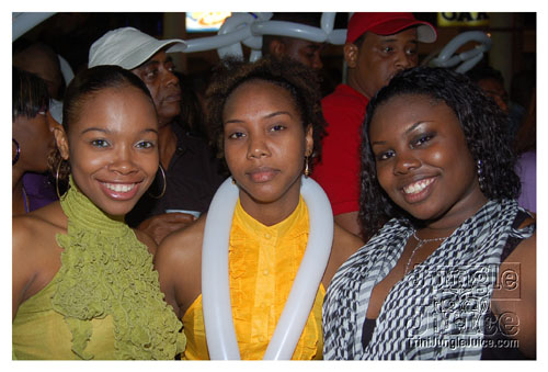 bazodee_friday_2k9-156