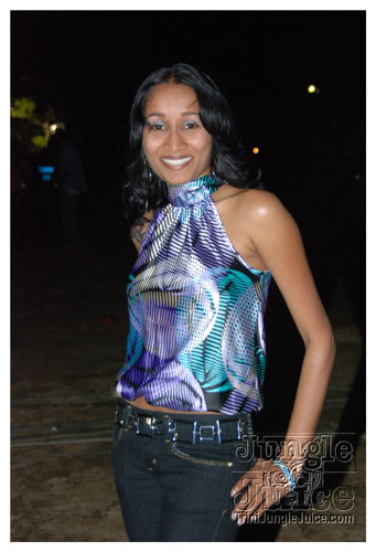 beach_house_carnival_2009-251