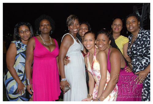 beach_house_carnival_2009-284