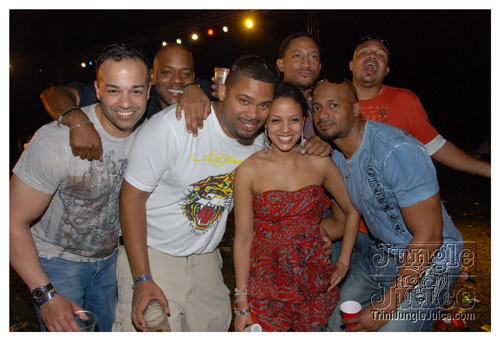 beach_house_carnival_2009-291