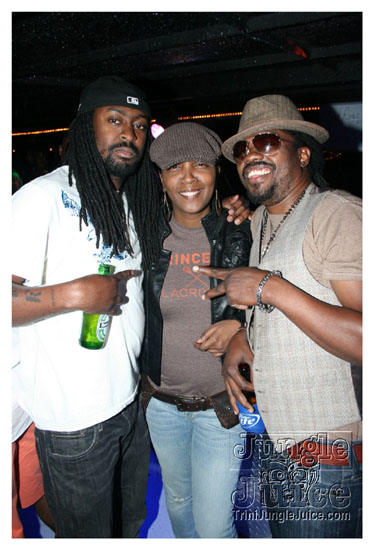 callaloo_in_de_water_june5-078