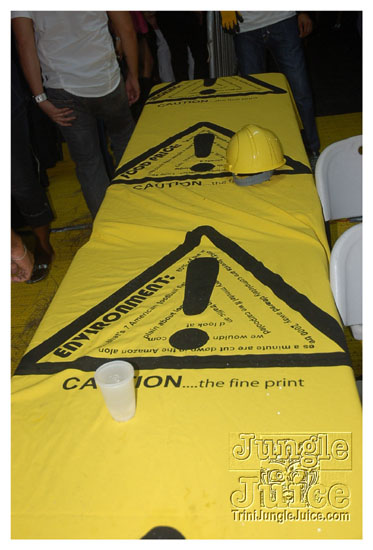 caution_2k9-004