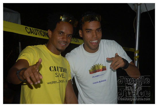 caution_2k9-048