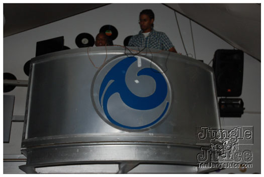 dilemma_dec11-059