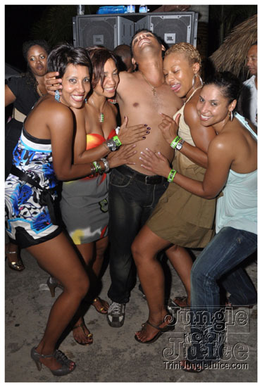 dv8_miami_2009-146
