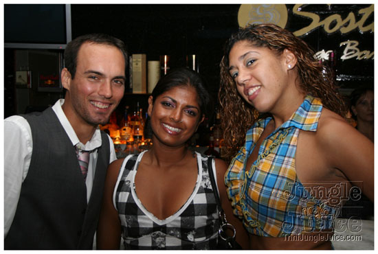 friends_feat_benjai_jun6-054